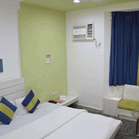 Hotel Sita Kiran Барелі Екстер'єр фото