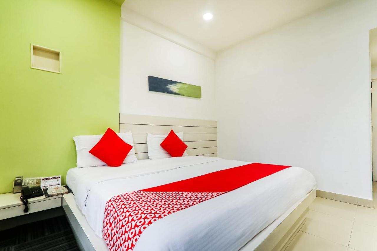 Hotel Sita Kiran Барелі Екстер'єр фото