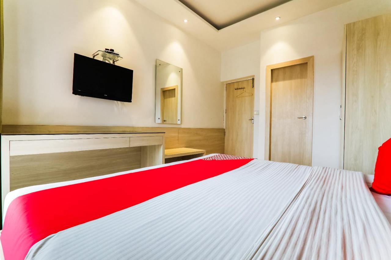 Hotel Sita Kiran Барелі Екстер'єр фото
