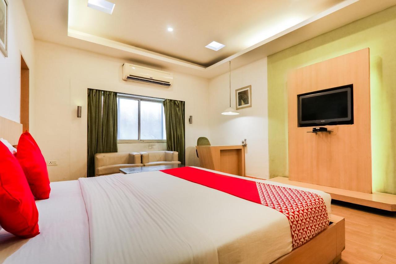 Hotel Sita Kiran Барелі Екстер'єр фото