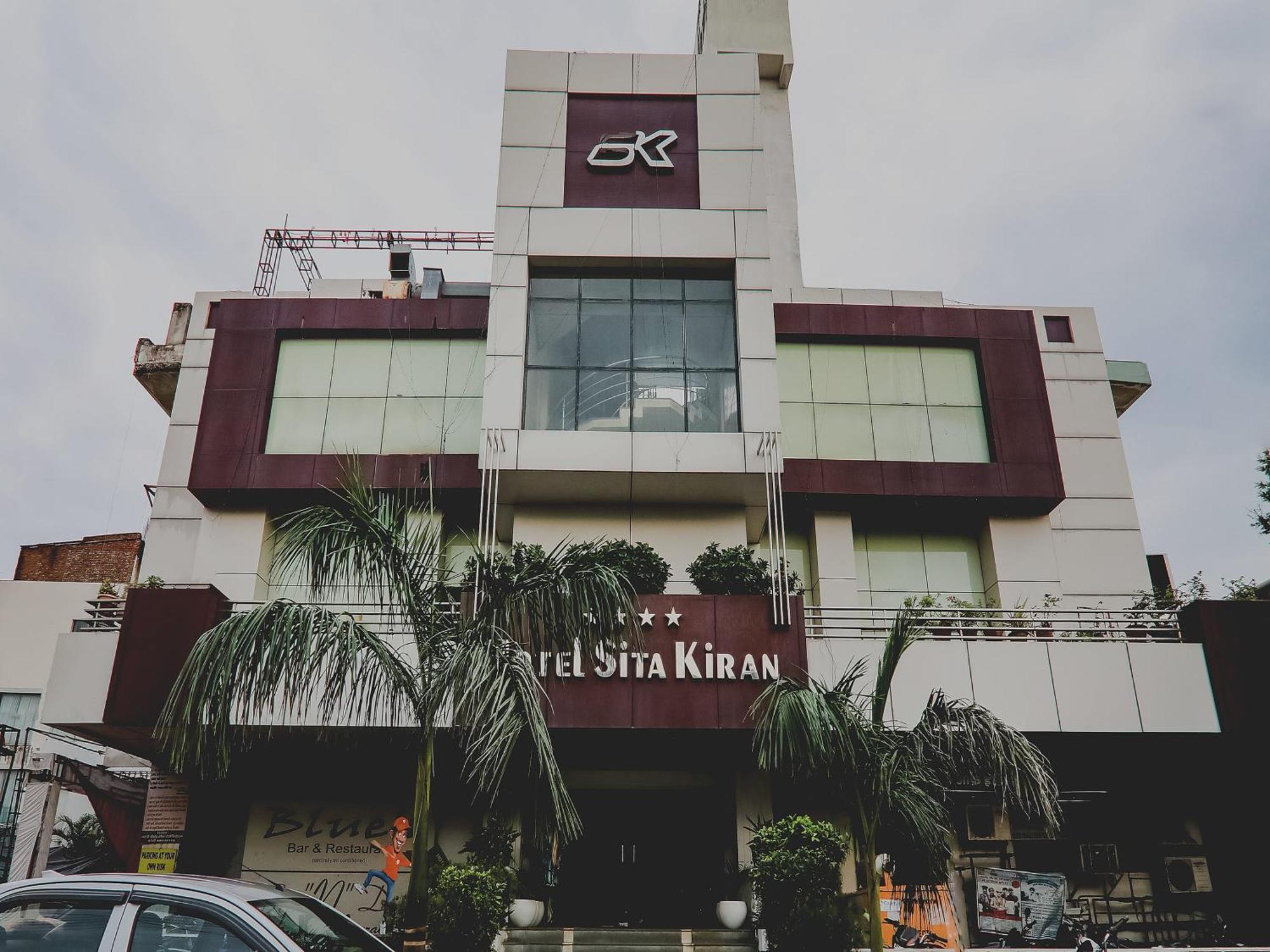 Hotel Sita Kiran Барелі Екстер'єр фото