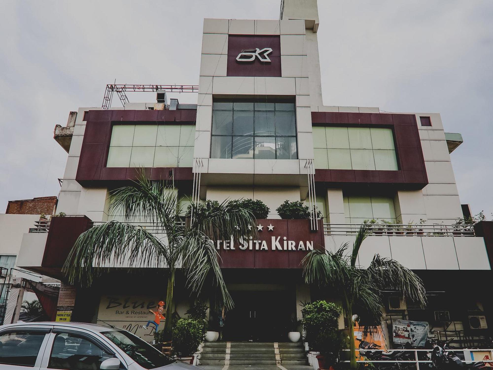 Hotel Sita Kiran Барелі Екстер'єр фото