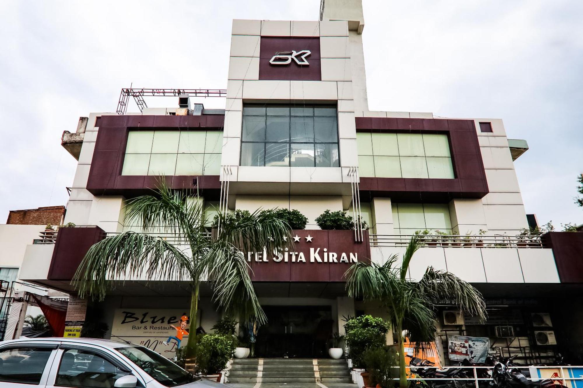 Hotel Sita Kiran Барелі Екстер'єр фото