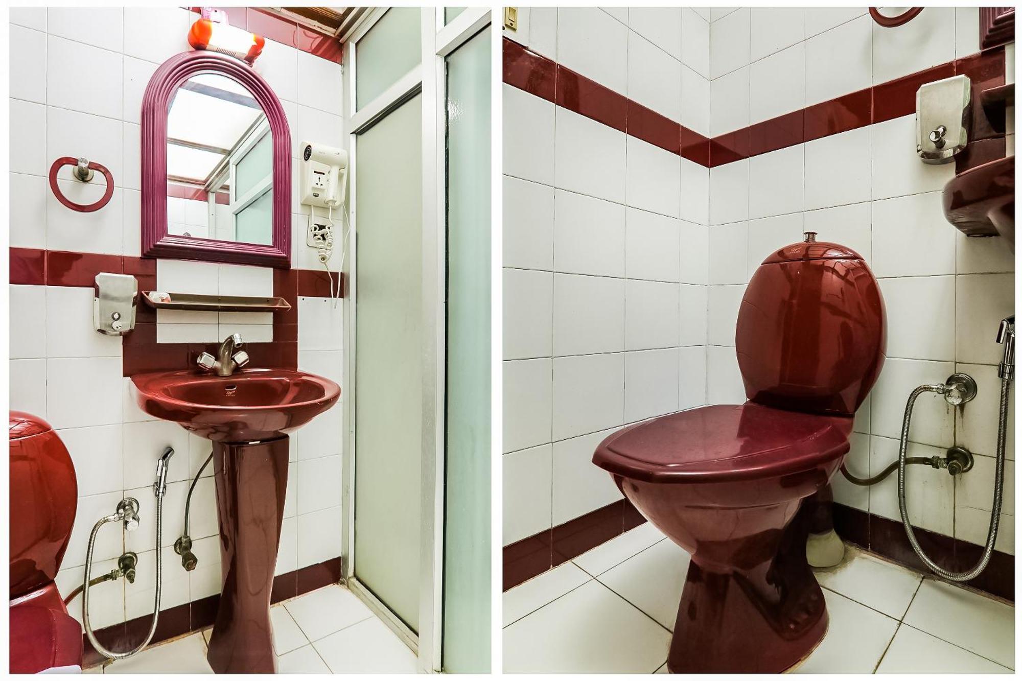 Hotel Sita Kiran Барелі Екстер'єр фото