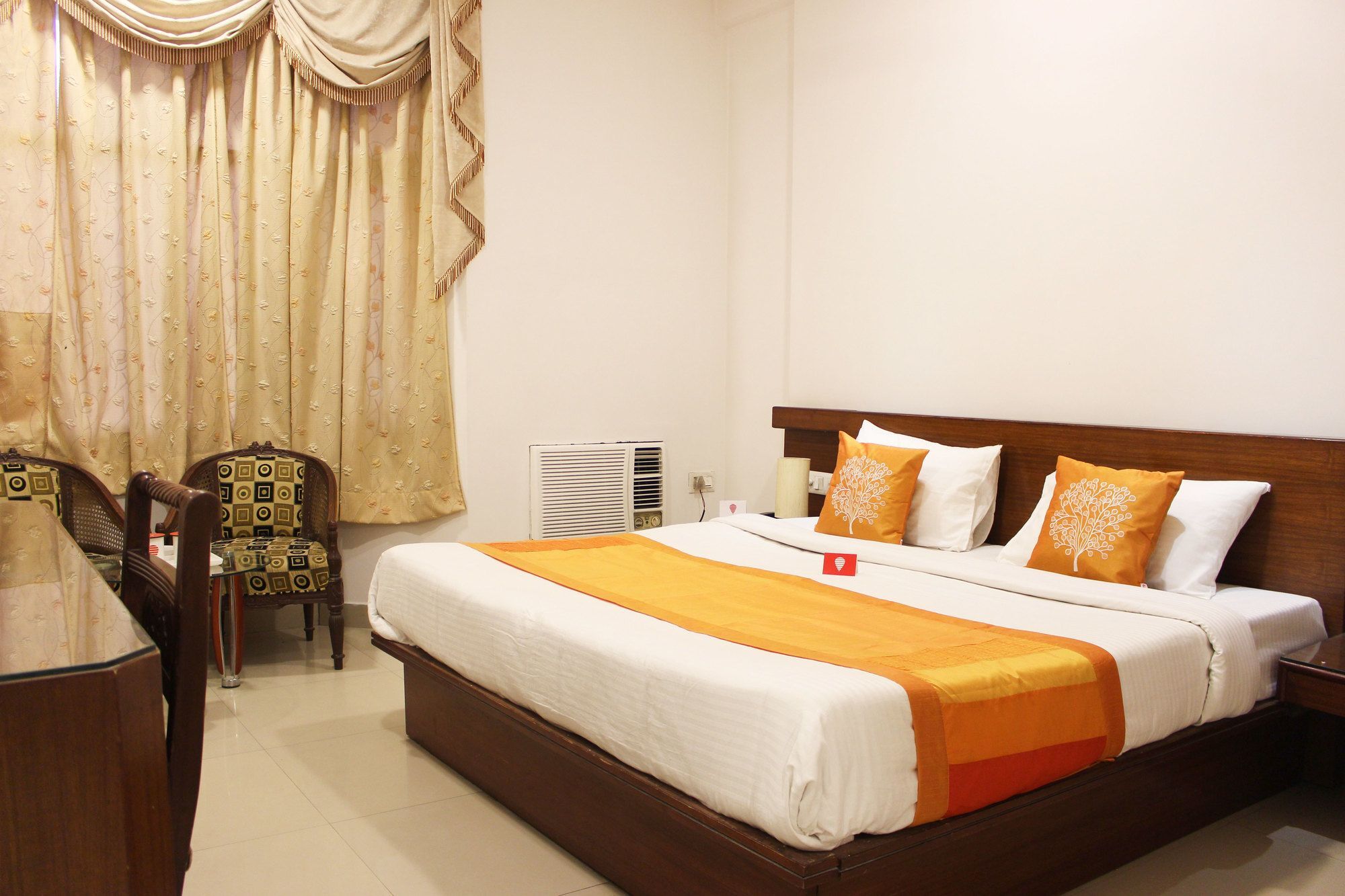 Hotel Sita Kiran Барелі Екстер'єр фото